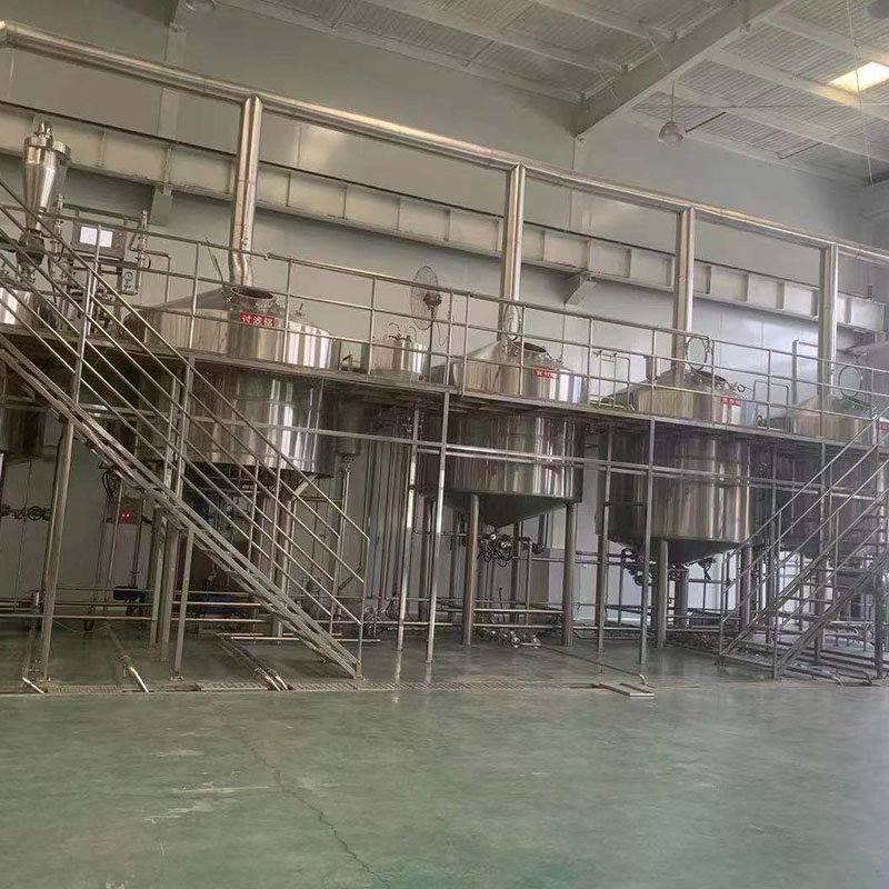 平川精酿啤酒设备厂—平面布置、设备设计、制造、调试、培训等一条龙服务_COPY